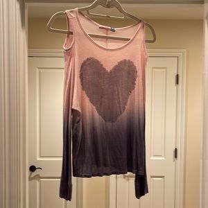 Vintage Havana girls cut out shoulders heart top size XL